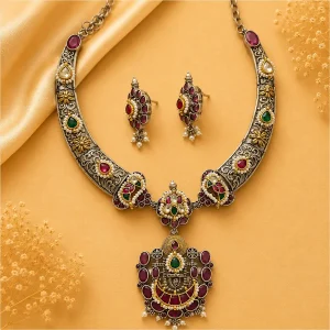 Vyomika Necklace