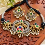 Aravat Choker