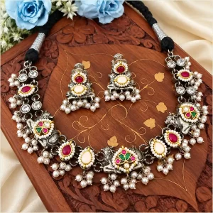 Kartik necklace 2400