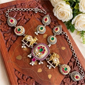 Kirvi Choker