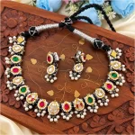 Mani Necklace