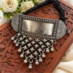 Sanvi Choker